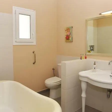 Vakantiehuis In Agros Anna Dimitris *